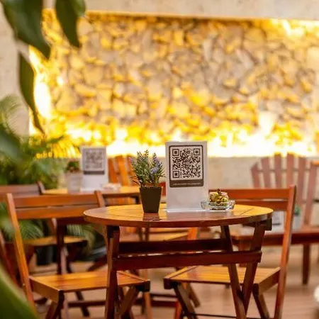 Stunning 1br Manga / Near To Getsemani 106 *